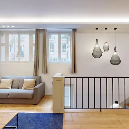 Bluestay 62 - Superbe A * Paris